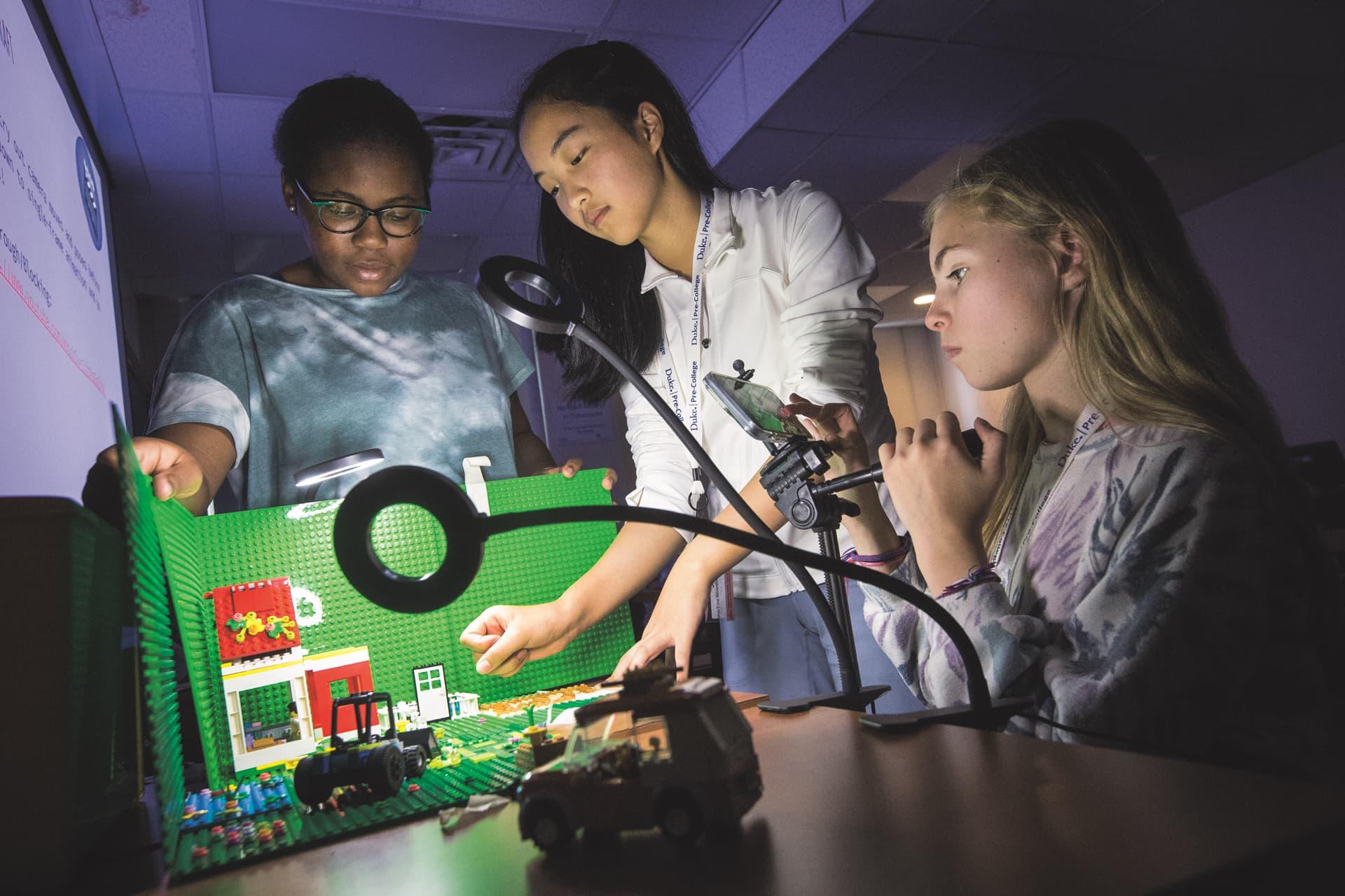 THUMBNAIL: Middle school students at the LEGO Stop Motion: Animation Camp